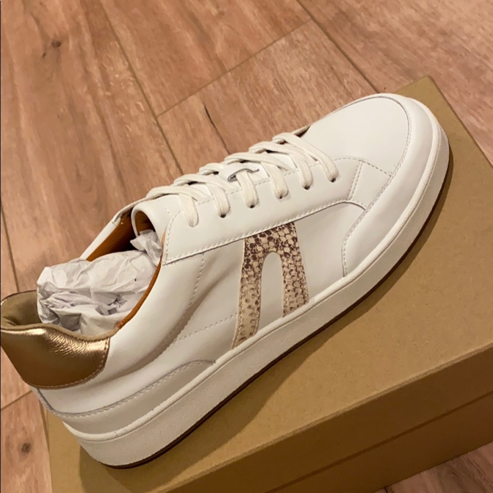 Lucky Brand Hinta Sneakers